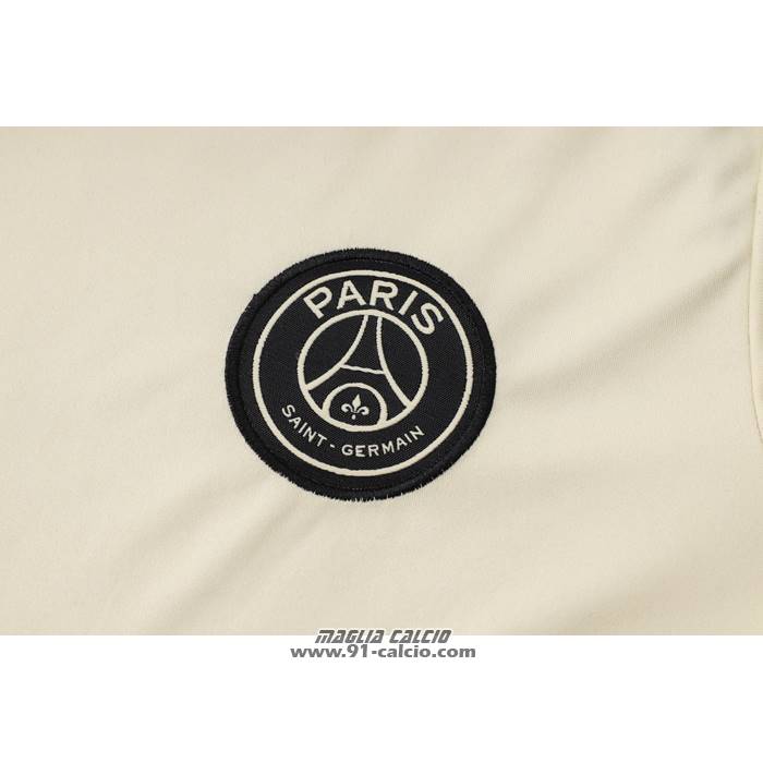 Tuta da Track
 Paris Saint-Germain Jordan Manica Corta
 2024-2025 Giallo
 - Pantaloncini
